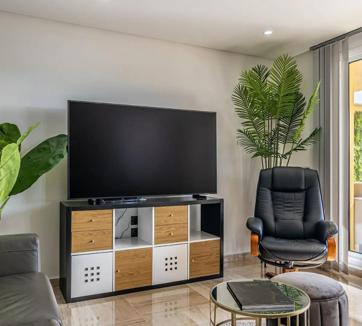 Waterfront Polo Royale III Apartment Sotogrande 0*,  Spain